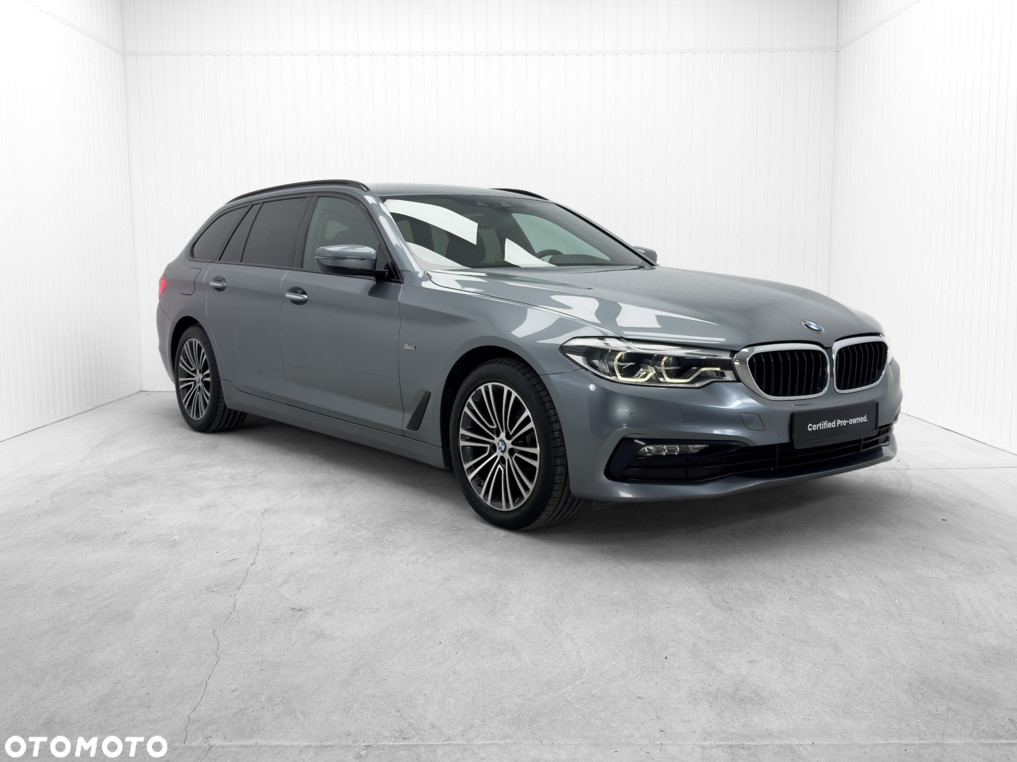 BMW Seria 5 520d Touring Sport Line - 2
