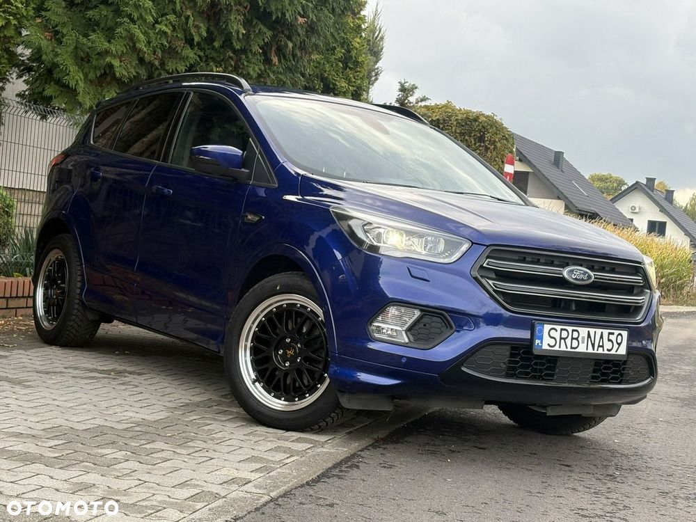 Ford Kuga - 3