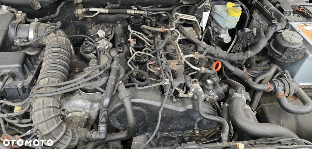 Volkswagen Amarok - 6