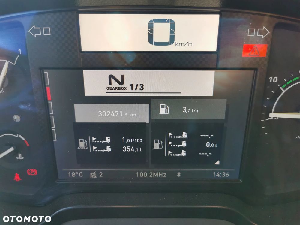 Renault K 440 kerax - 8