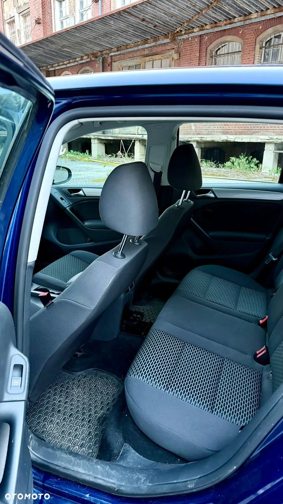 Volkswagen Golf - 12
