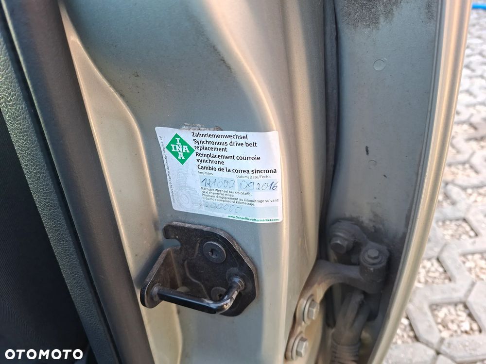 Ford Focus 1.6 Trend - 5