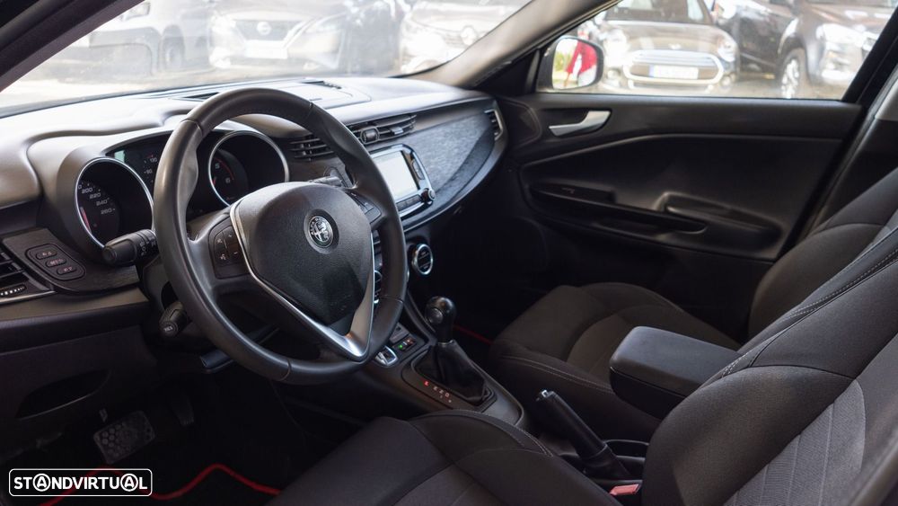 Alfa Romeo Giulietta 1.6 JTDm TCT - 4