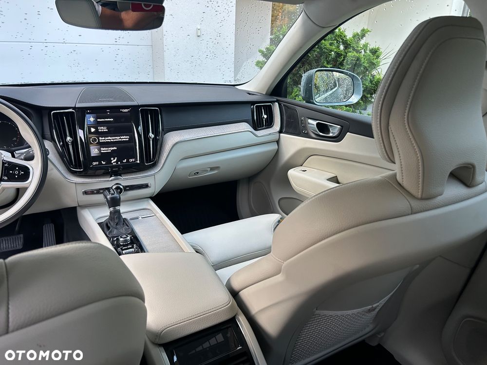 Volvo XC 60 T6 AWD Geartronic Inscription - 16