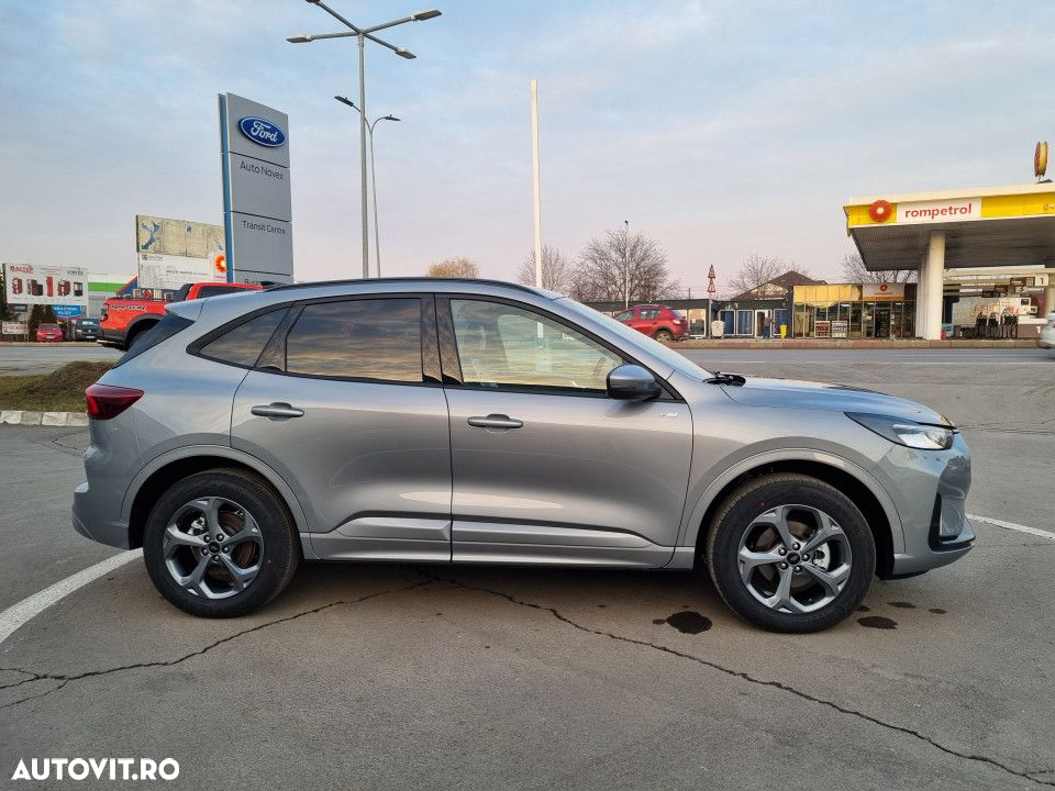 Ford Kuga 2.5 Duratec FWD PHEV ST-Line - 4