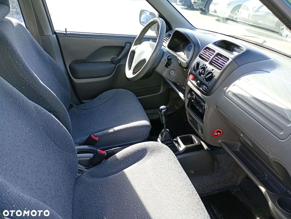Suzuki Ignis - 9