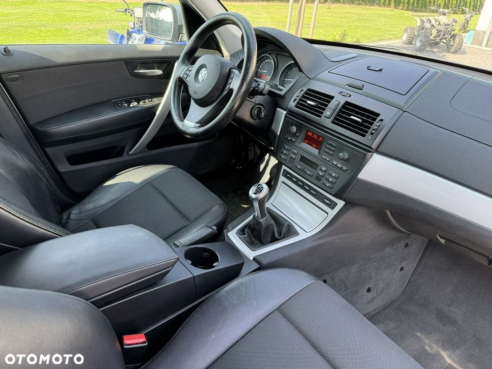 BMW X3 - 25