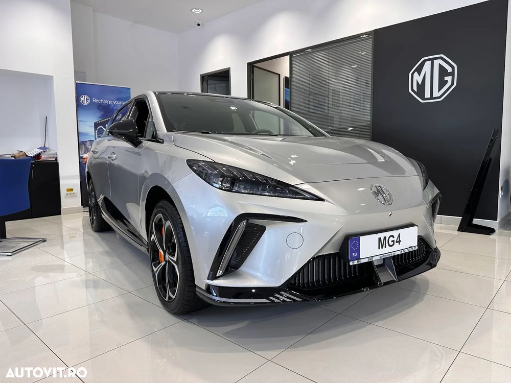 MG MG4 EV 64 kWh XPower - 2