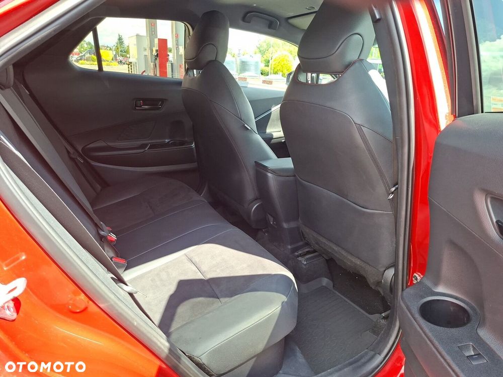 Toyota C-HR - 10