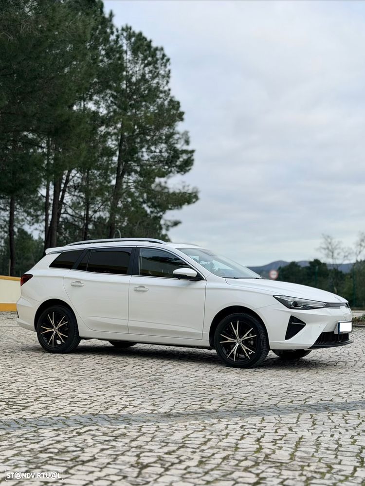 MG MG5 51 kWh Luxury - 4