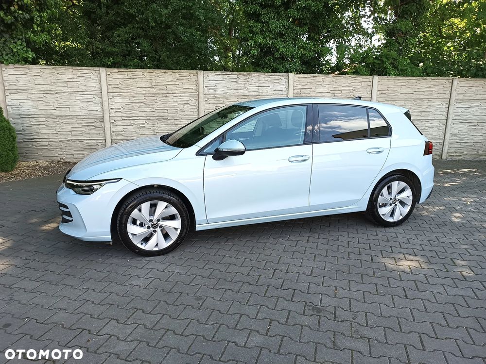 Volkswagen Golf - 3