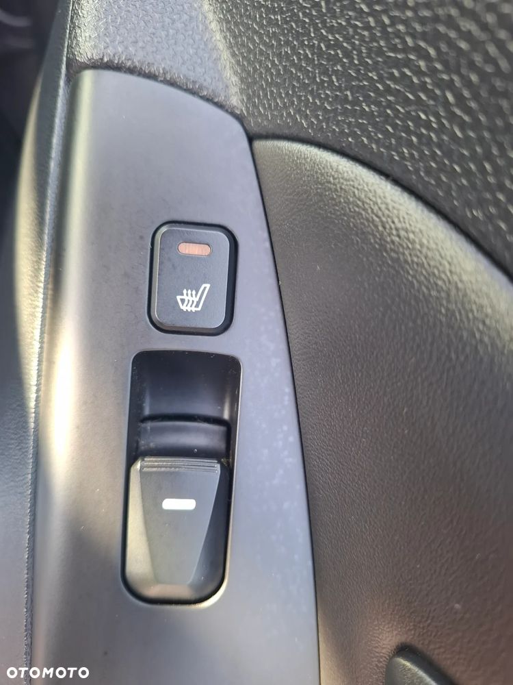 Hyundai ix35 blue 1.6 2WD Finale Silver - 31