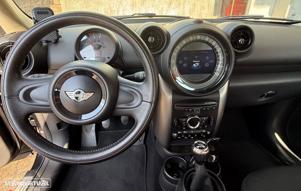 MINI Countryman One D - 6