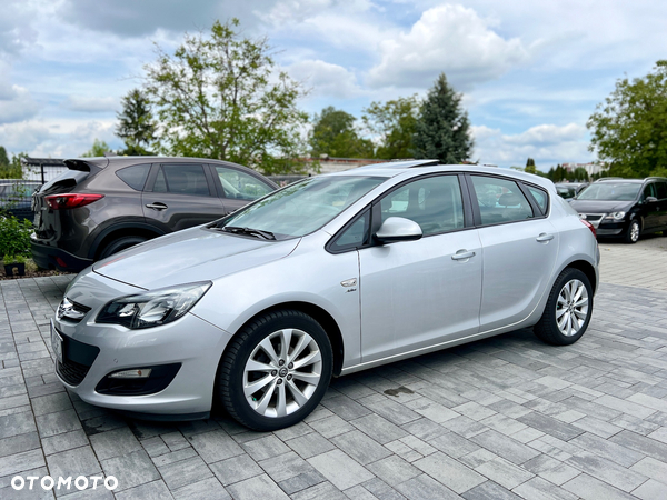 Opel Astra 1.4 Turbo Automatik Edition