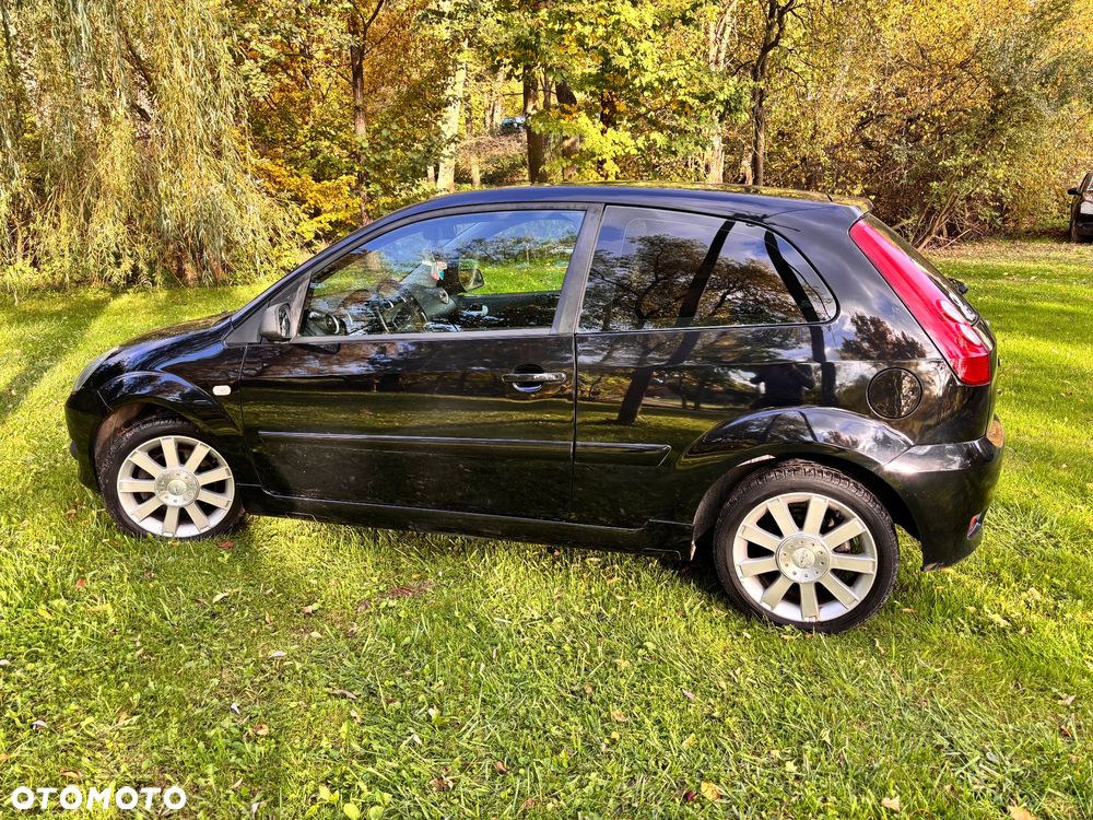 Ford Fiesta - 7