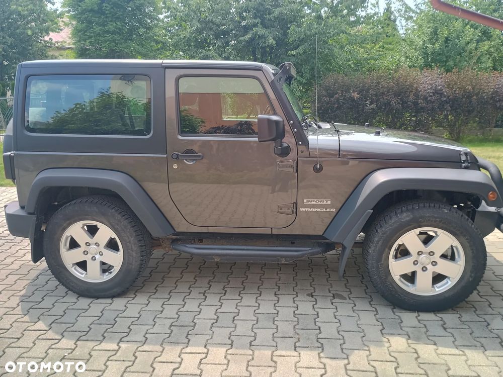Jeep Wrangler 2.8 CRD Sport - 8