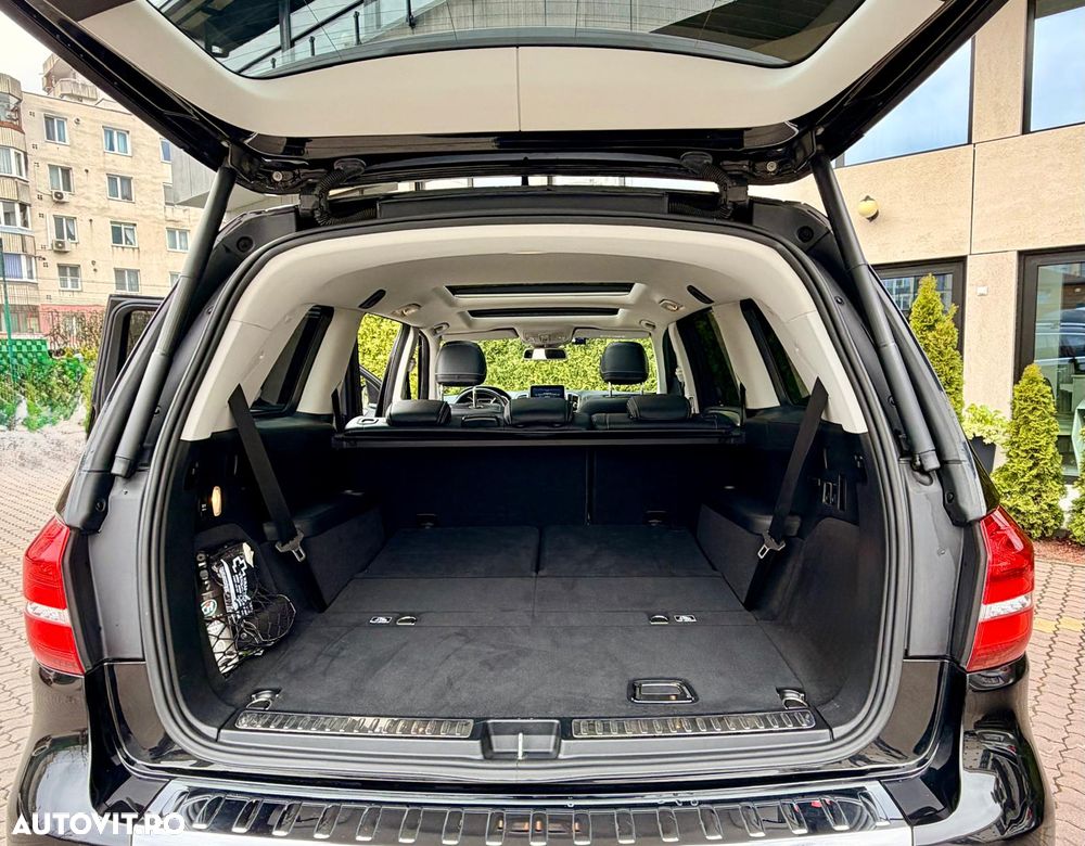 Mercedes-Benz GLS - 10