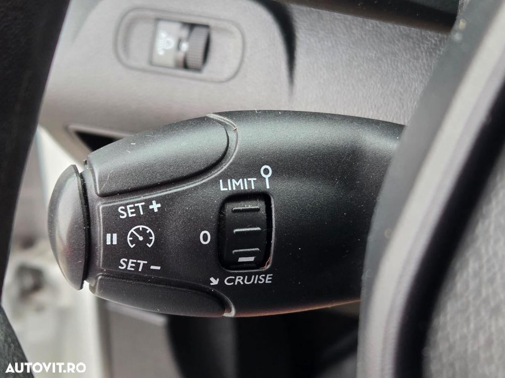 Peugeot New Partner L1H1 - 31