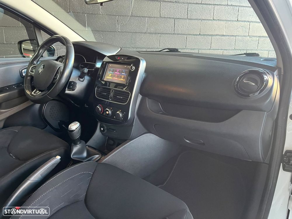 Renault Clio Sport Tourer 1.5 dCi Limited - 16