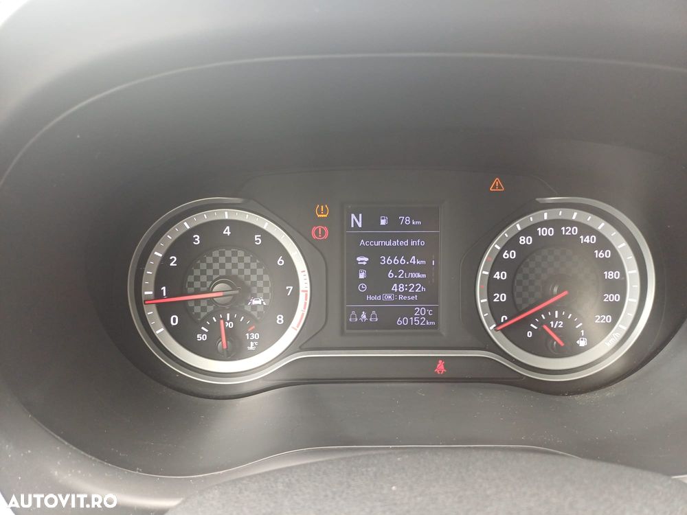 Hyundai i10 1.0 l 67 CP AMT Comfort+ - 2