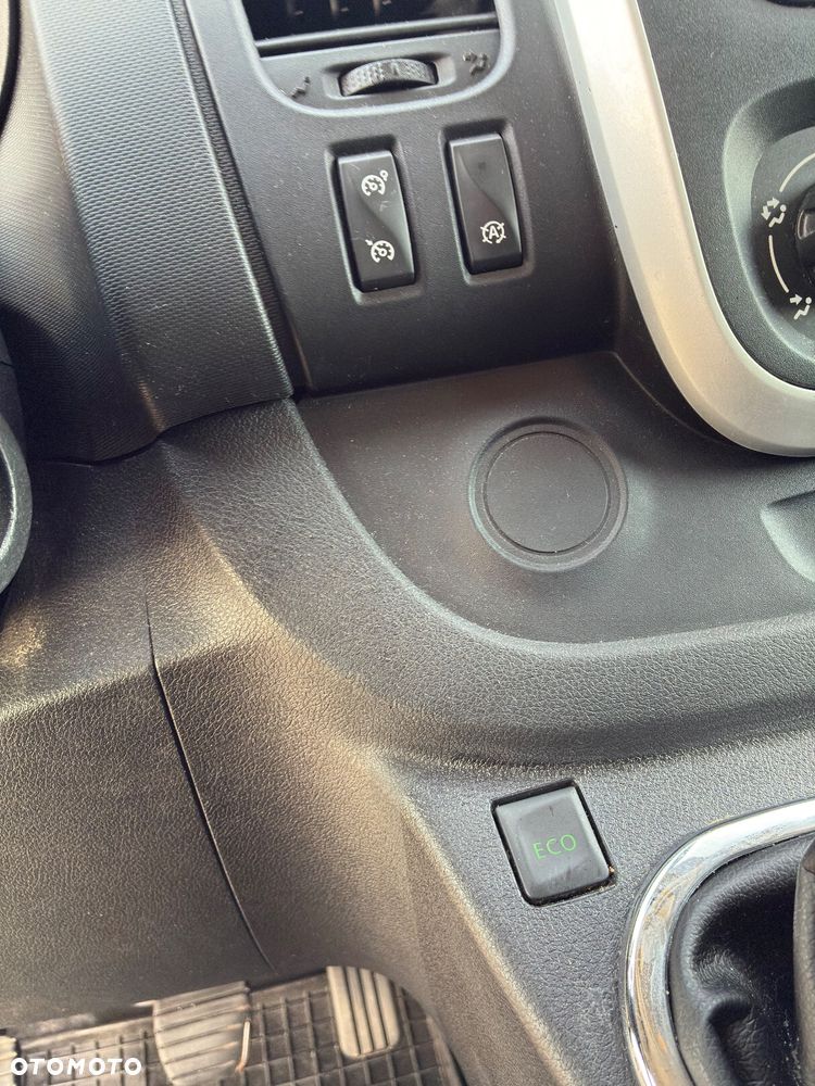 Opel Vivaro L1H1 2,7t Edition - 17