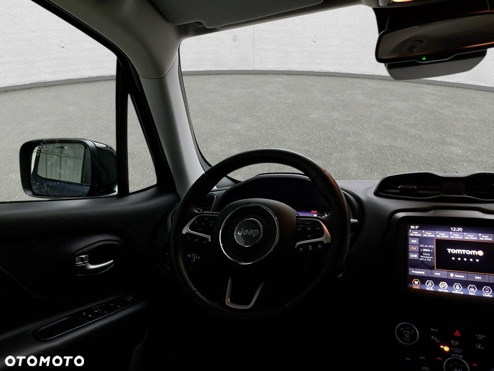 Jeep Renegade - 10