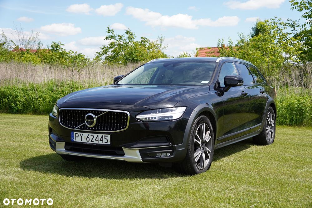 Volvo V90 D5 SCR AWD Momentum Pro - 3