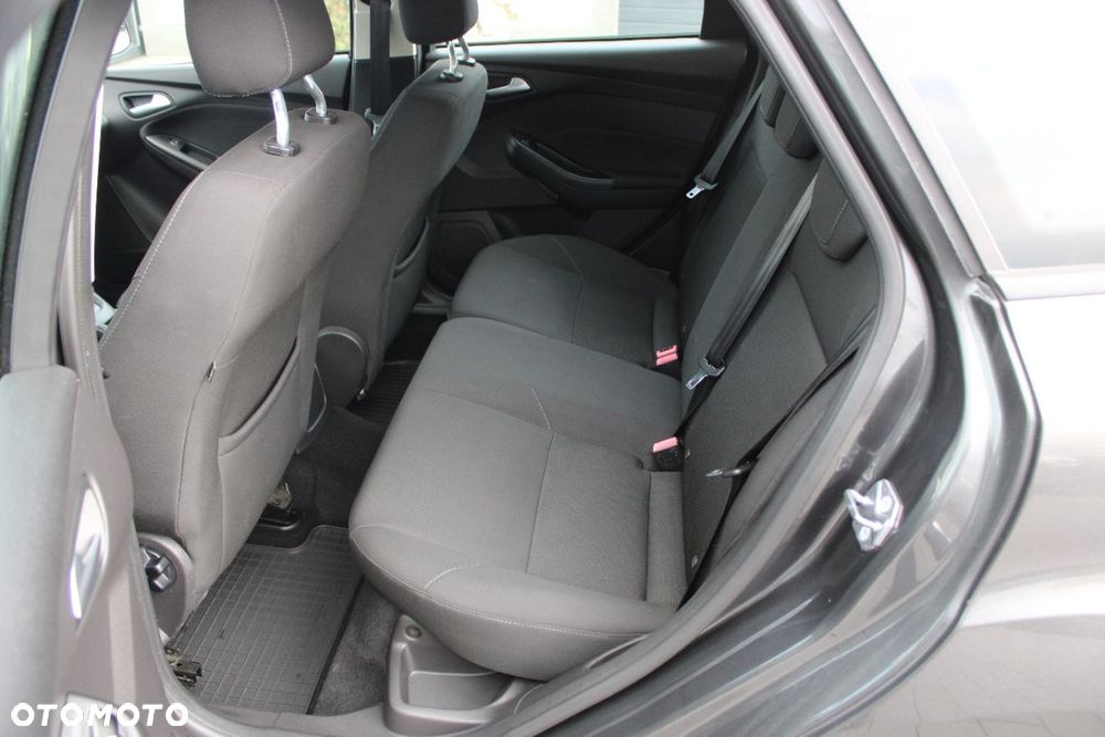 Ford Focus - 18