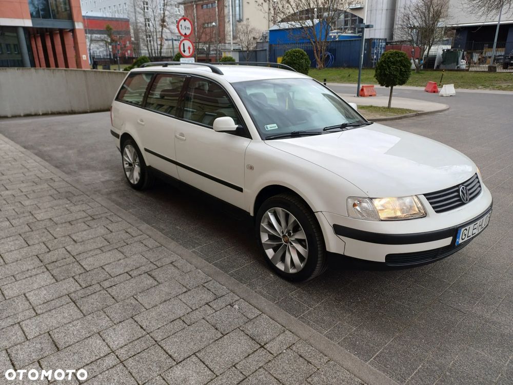 Volkswagen Passat - 9