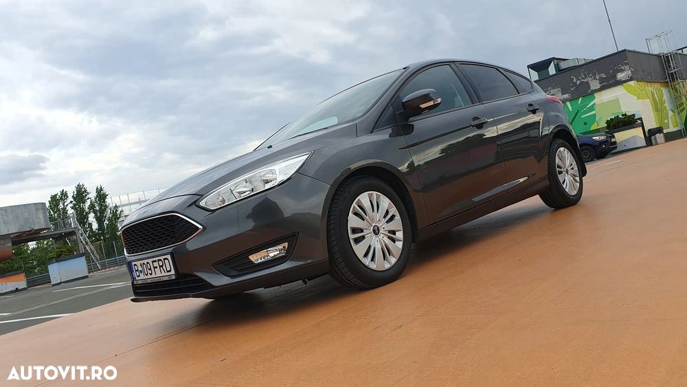 Ford Focus 1.0 EcoBoost Trend Edition - 13