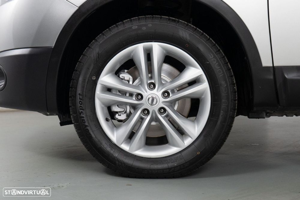 Nissan Qashqai +2 1.6 dCi Tekna Premium - 18
