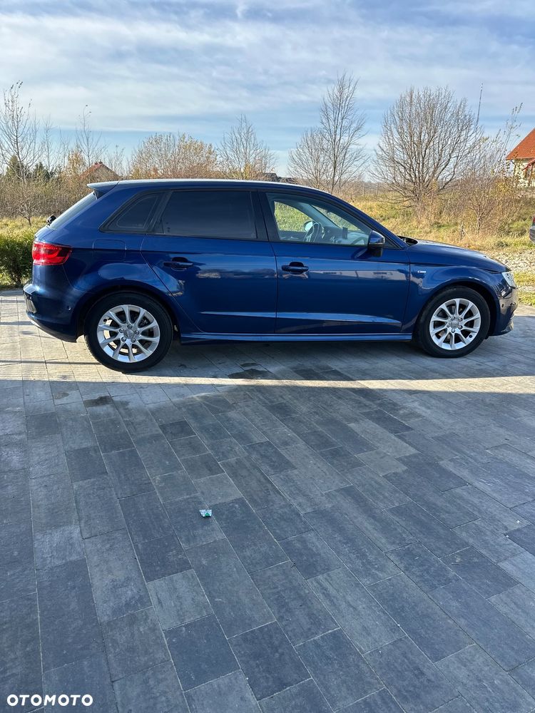 Audi A3 Sportback - 7