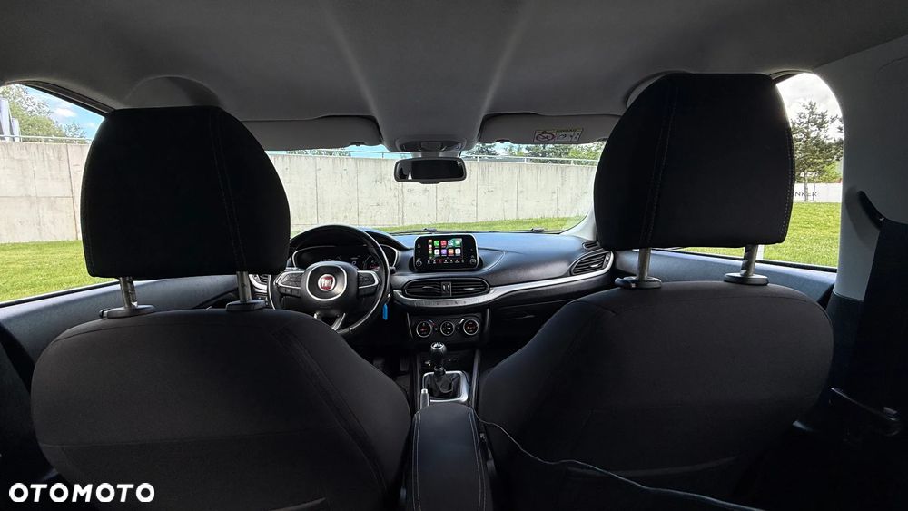 Fiat Tipo 1.4 16v Lounge EU6d - 22