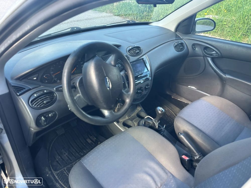 Ford Focus - 4