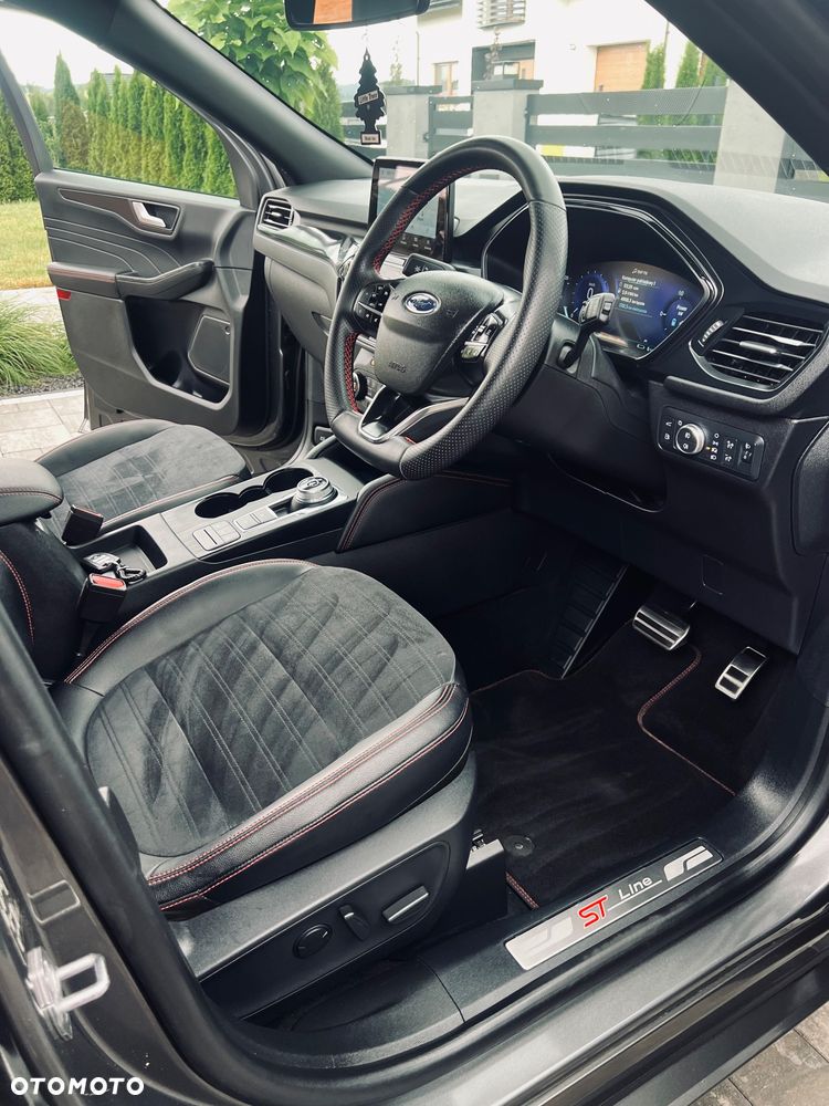 Ford Kuga 2.5P PHEV FWD ST-Line X - 9