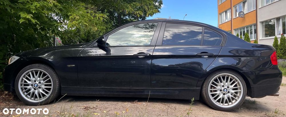 BMW Seria 3 318i - 8