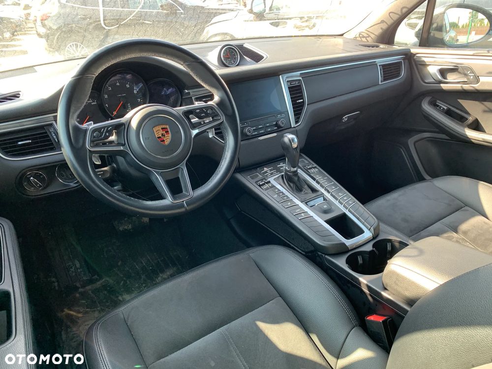 Porsche Macan PDK - 13