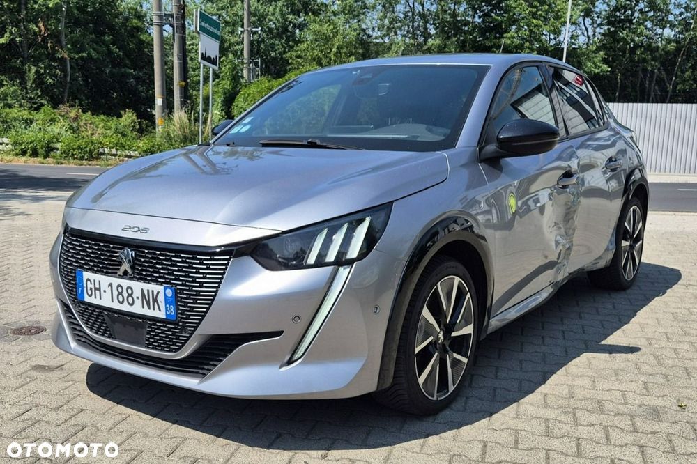 Peugeot 208 - 2