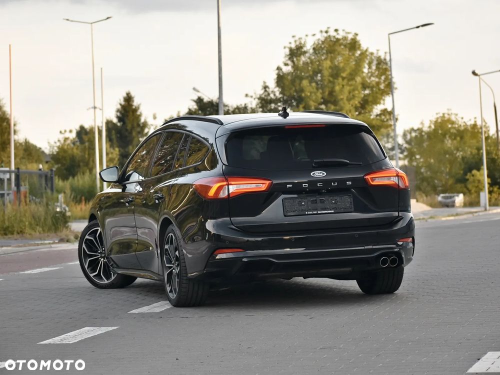 Ford Focus - 9