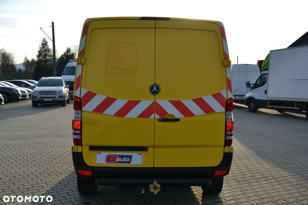 Mercedes-Benz Sprinter - 6