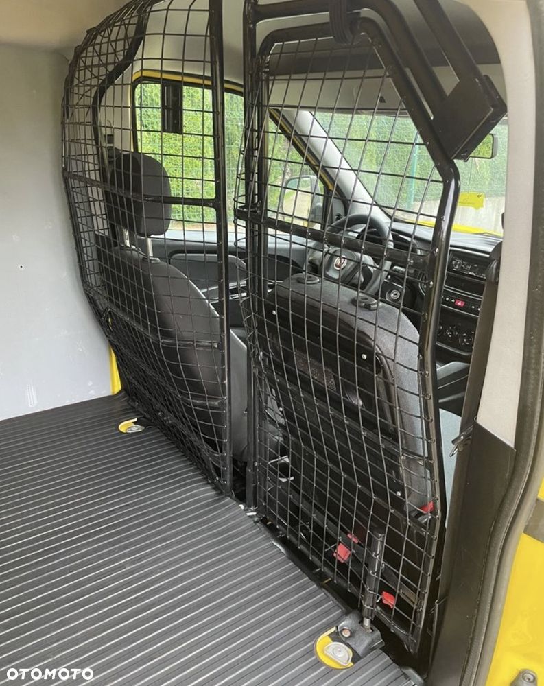 Fiat Doblo - 12