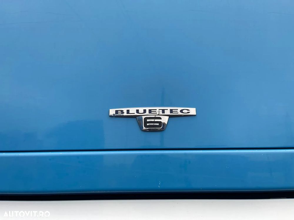 Mercedes-Benz ACTORS - 32