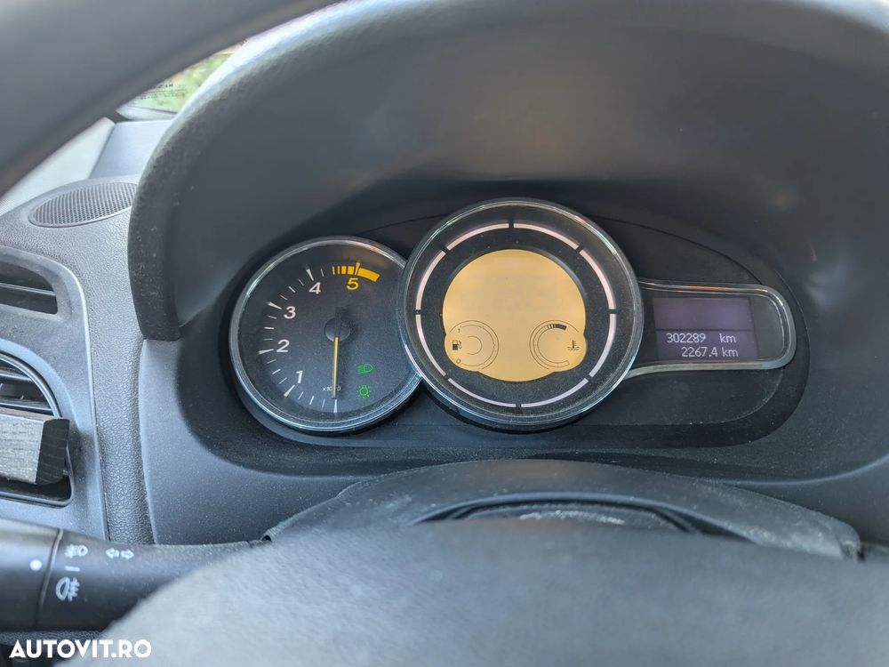 Renault Fluence 1.5dCi Privilege - 7