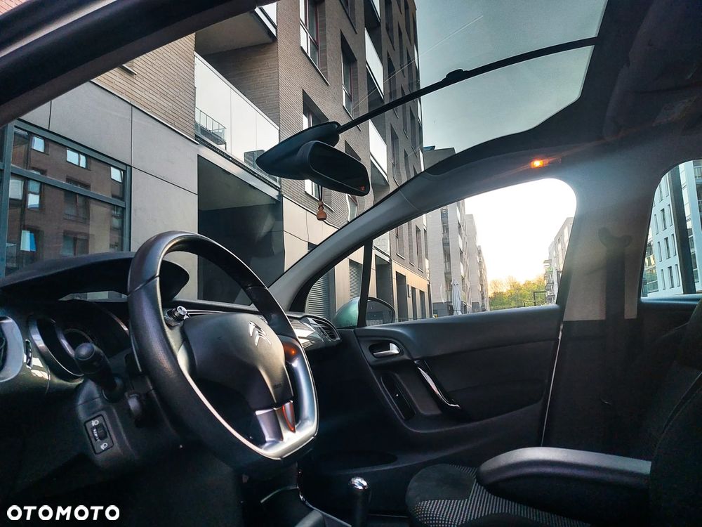 Citroën C3 1.2 PureTech Exclusive ETG - 18