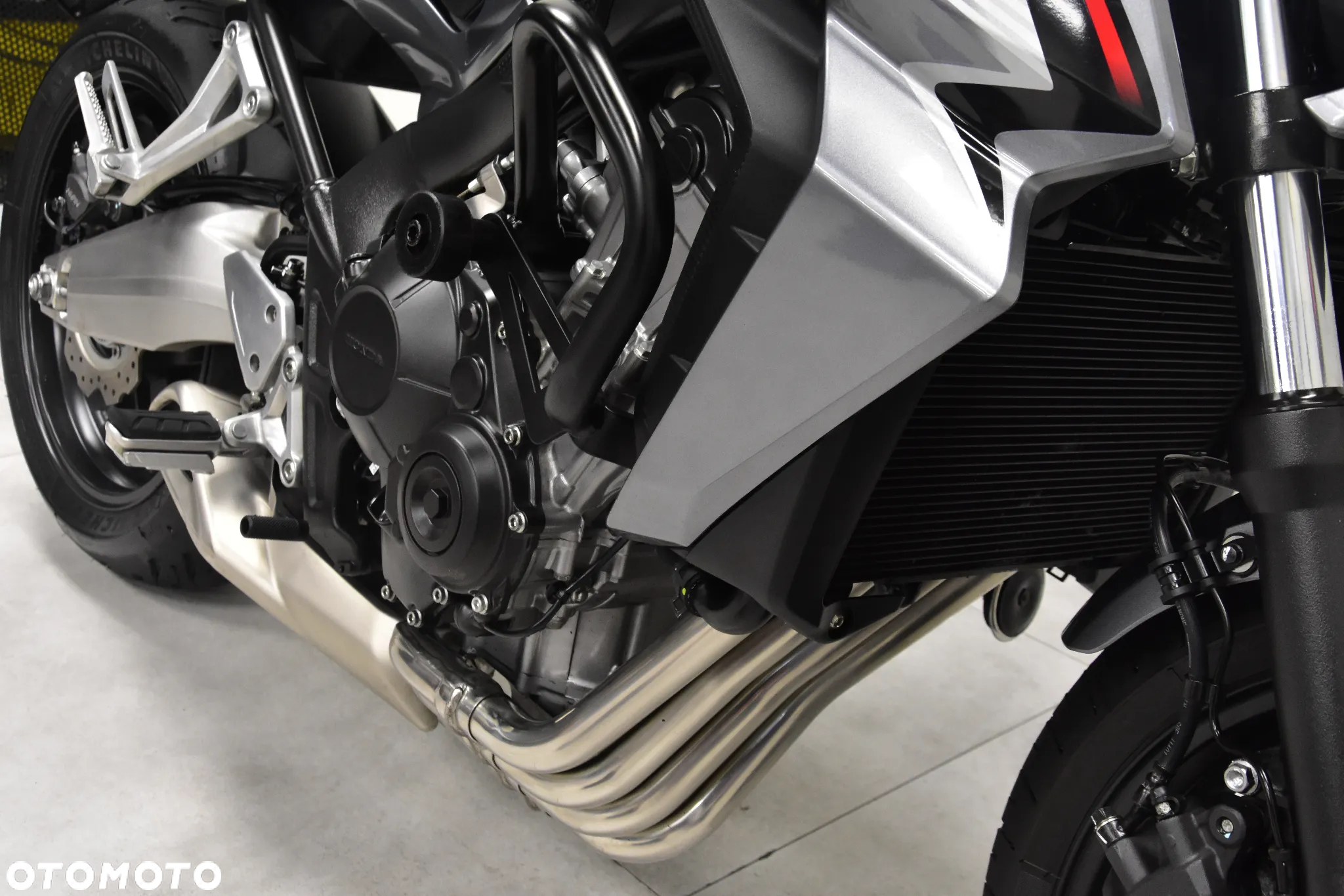 Honda CB - 27