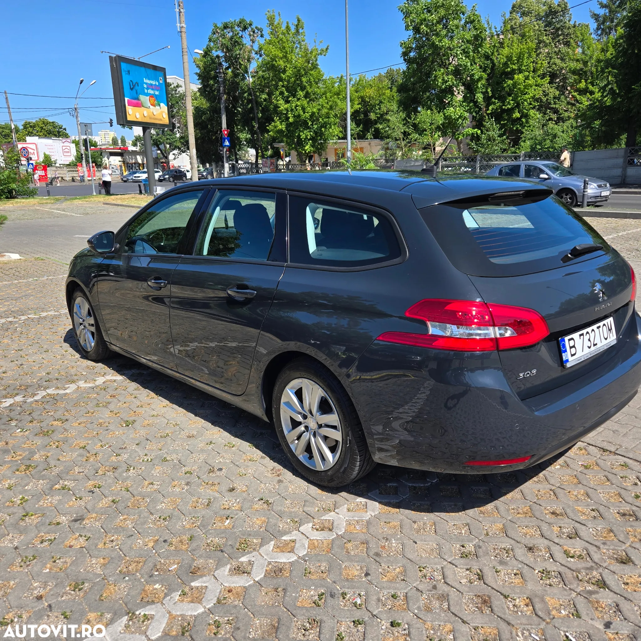 Peugeot 308 1.5 BlueHDi FAP STT EAT8 Allure Pack - 4