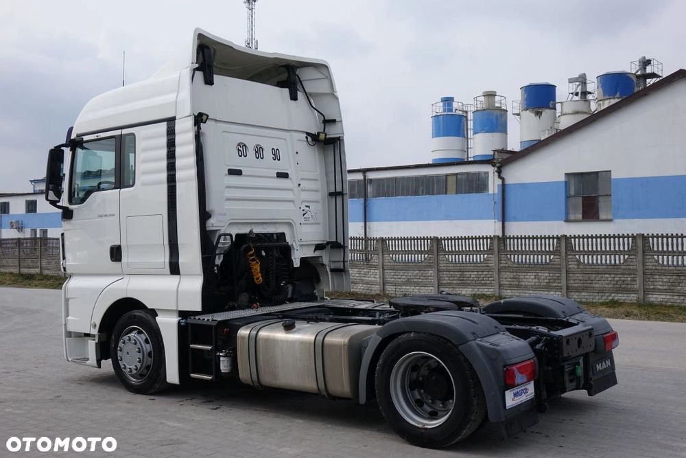 MAN TGX 18.500 EURO 6 4X2 LLS-U XLX / MEGA / AUTOMAT / RETARDER / 2 ZBIORNIKI / LODÓWKA - 8