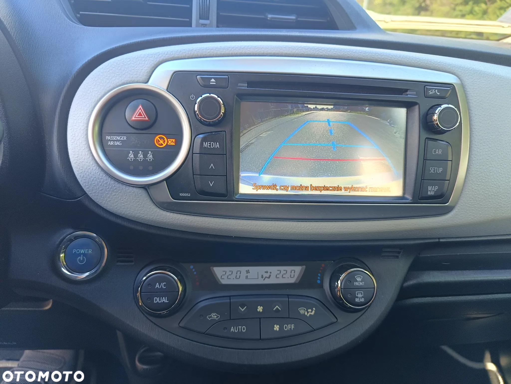 Toyota Yaris Hybrid 1.5 VVT-i Style - 11