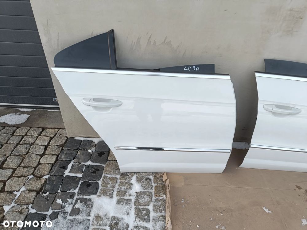 Drzwi Prawe Tylne VW CC Passat CC lift FL Prawy Tył LC9A - 1