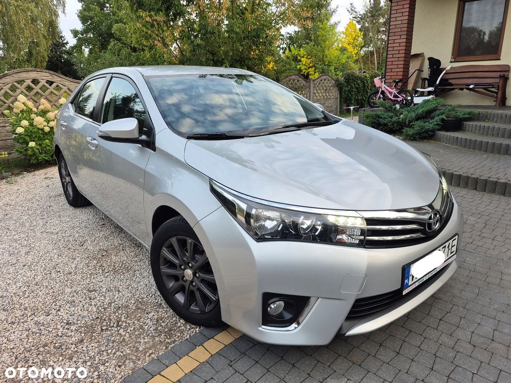 Toyota Corolla 1.6 Premium - 1